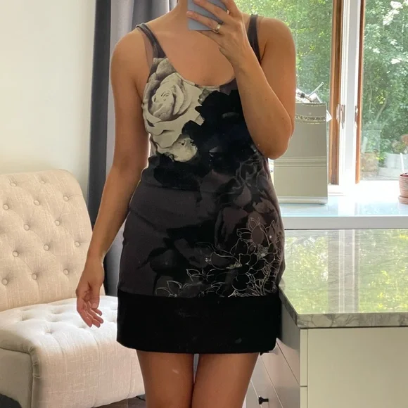Like New! Express Floral Black Mini Woman Dress size S Like New! Express Floral Black Mini Woman Dress size S